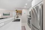 240 Sherbrooke Street - Photo 14