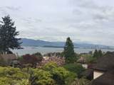 4634 2nd Avenue - Photo 3