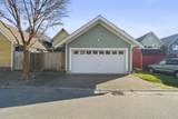 133 Star Crescent - Photo 34