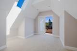 16067 14 Avenue - Photo 19