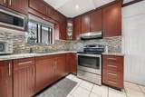 7882 Windsor Street - Photo 11