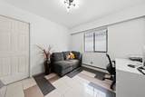 7882 Windsor Street - Photo 18
