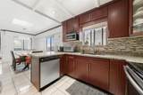 7882 Windsor Street - Photo 9