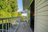 16143 9 Avenue - Photo 22