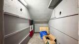1939 39th Avenue - Photo 32