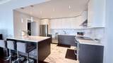 6521 Bonsor Avenue - Photo 5