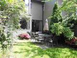 1147 Montroyal Boulevard - Photo 2