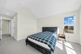 488 Furness Street - Photo 17