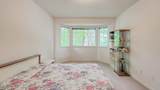 8060 St. Albans Road - Photo 18