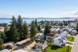946 160 Street - Photo 10