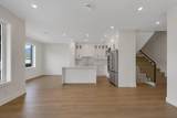 1005 Phare Crescent - Photo 4