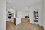1005 Phare Crescent - Photo 6