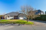 1071 King George Boulevard - Photo 1