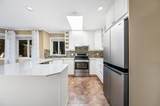 1071 King George Boulevard - Photo 7