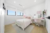 16767 18 Avenue - Photo 26