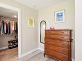 1024 Celia Crescent - Photo 18