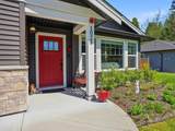 1024 Celia Crescent - Photo 2
