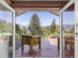 6248 Wellington Avenue - Photo 11