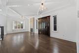 831 King Edward Avenue - Photo 2