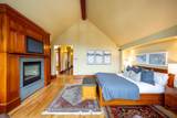 3833 Sunridge Drive - Photo 16
