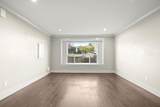 7028 Broadway - Photo 28