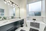 5733 W Kettle Crescent - Photo 21