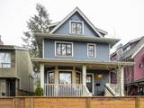 554 10th Avenue - Photo 2