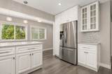 212 Mowat Street - Photo 9