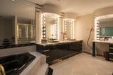 2572 Westhill Close - Photo 18