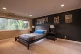 2572 Westhill Close - Photo 20