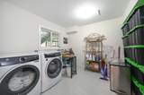 1409 Windsor Crescent - Photo 10