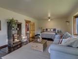 11038 Greenwood Drive - Photo 15