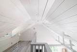 6129 Sechelt Inlet Road - Photo 30