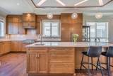 2507 King Edward Avenue - Photo 17