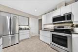 1841 Walnut Crescent - Photo 16