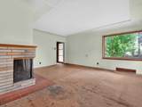 3325 49th Avenue - Photo 4