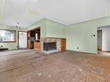 3325 49th Avenue - Photo 5