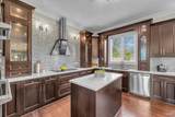 3317 Bentinck Place - Photo 9