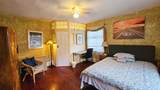 977 Broughton Street - Photo 5