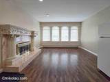 377X Burke Street - Photo 3