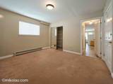 377X Burke Street - Photo 8