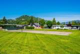 8985 Shook Road - Photo 38