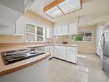 34206 Woodbine Crescent - Photo 8
