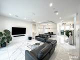 1633 Marine Drive - Photo 2