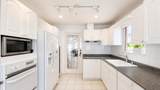 3211 Queens Avenue - Photo 6