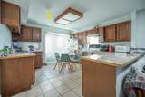 2418 Wayburne Crescent - Photo 15