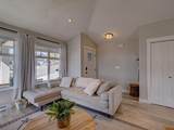 6078 Kingbird Avenue - Photo 9