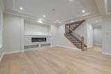 1342 Francis Crescent - Photo 18