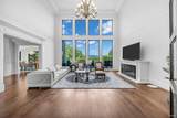 10651 Granville Avenue - Photo 3