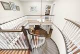 10131 Hollywell Drive - Photo 4